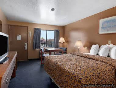 Howard Johnson By Wyndham บอยซี ภายนอก รูปภาพ